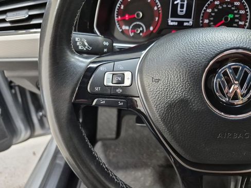 Used 2019 Volkswagen Jetta R-Line w/ R-Line Cold Weather Package FWD image 16