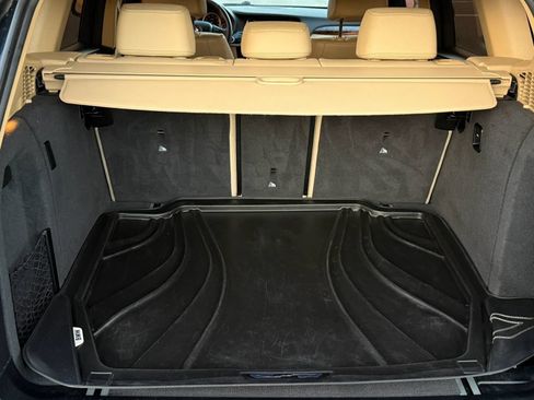 Used 2017 BMW X3 sDrive28i RWD image 17