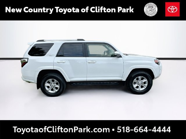 Used 2024 Toyota 4Runner SR5 Premium w/ Moonroof Package AWD/4WD image 8