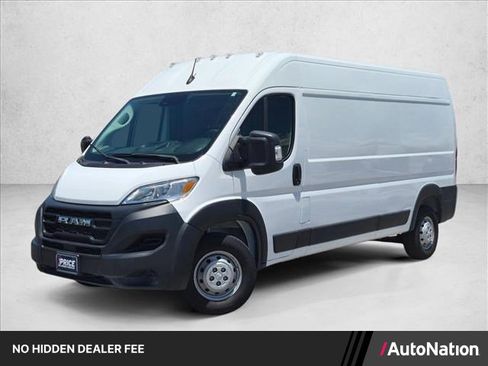 Used 2023 RAM ProMaster 2500 FWD image 1