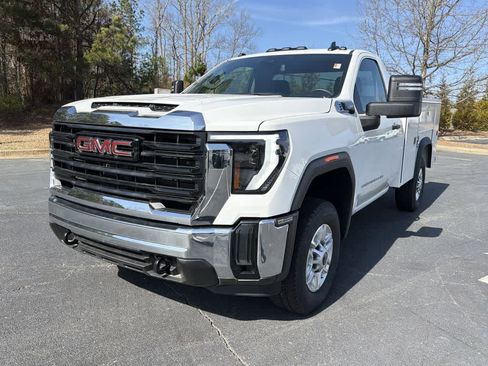 New 2025 GMC Sierra 2500 Pro w/ Convenience Package image 4