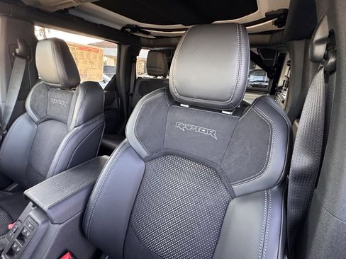 New 2025 Ford Bronco Raptor image 19