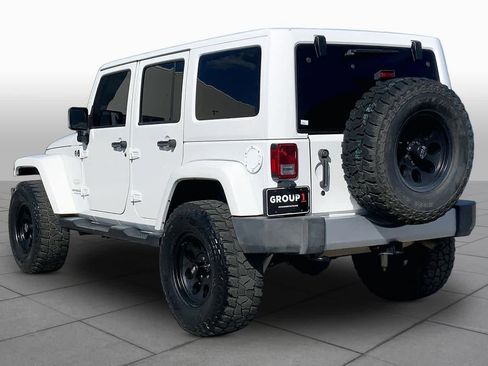 Used 2015 Jeep Wrangler Unlimited Sahara w/ Max Tow Package image 12