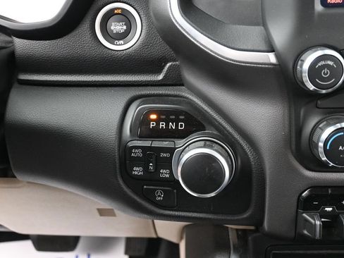 Used 2019 RAM 1500 Big Horn AWD/4WD image 13