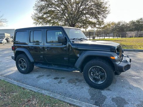 Used 2023 Jeep Wrangler Sport S w/ Sun And Sound Package image 7
