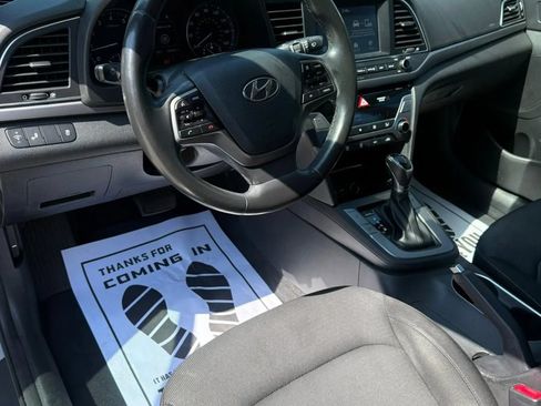 Used 2018 Hyundai Elantra Value Edition w/ Cargo Package FWD image 9