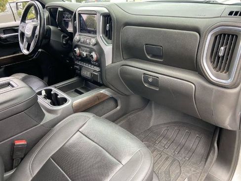 Used 2021 GMC Sierra 1500 SLT AWD/4WD image 24