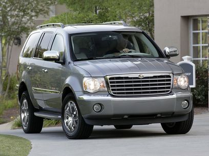 Used 2009 Chrysler Aspen Limited w/ Trailer Tow Group