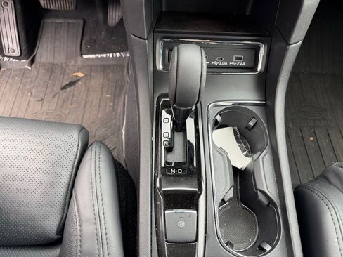 Used 2025 Subaru Ascent Bronze Edition image 29