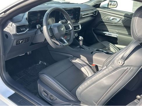 New 2026 Ford Mustang Premium image 7