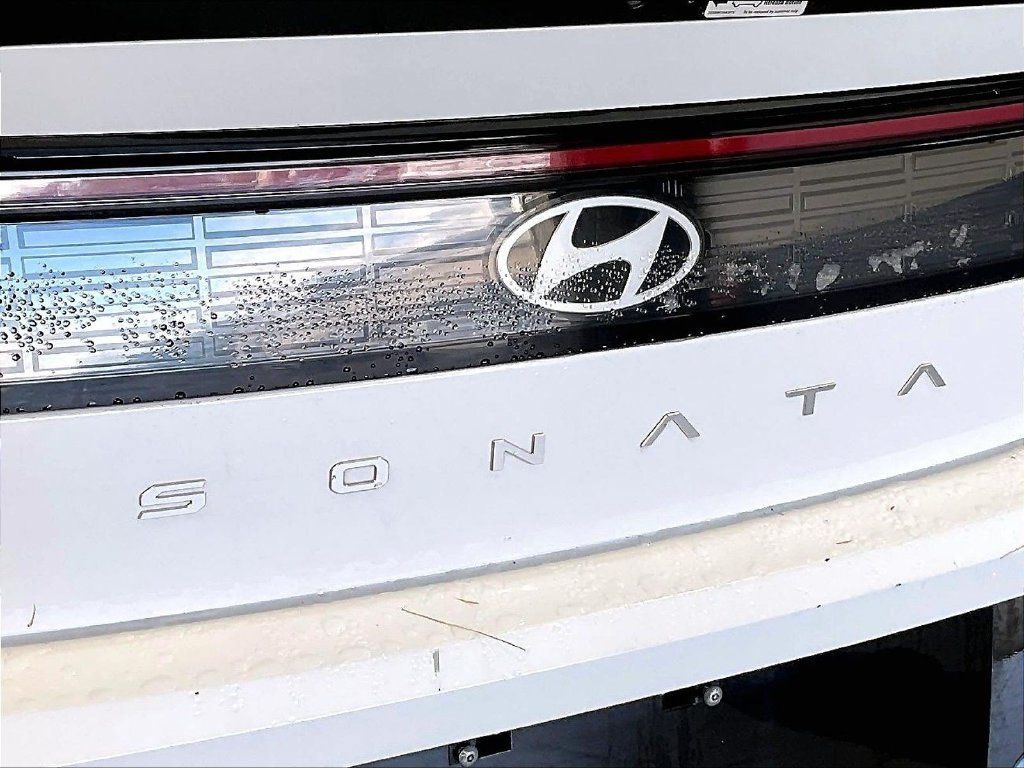 Used 2025 Hyundai Sonata SEL FWD image 28