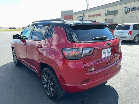Used 2024 Jeep Compass Limited w/ High Altitude Package AWD/4WD image 7