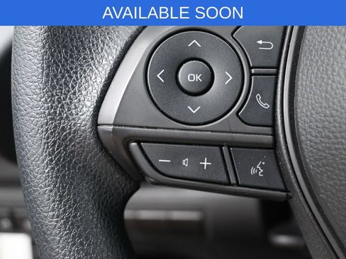 Used 2025 Toyota Corolla LE FWD image 15