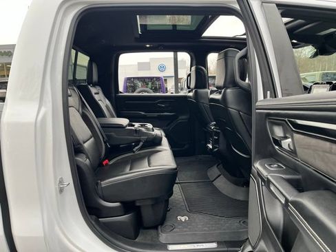 Used 2022 RAM 1500 Laramie AWD/4WD image 23