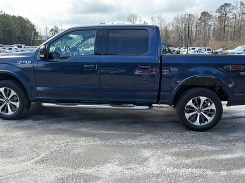 Used 2018 Ford F150 Lariat image 11