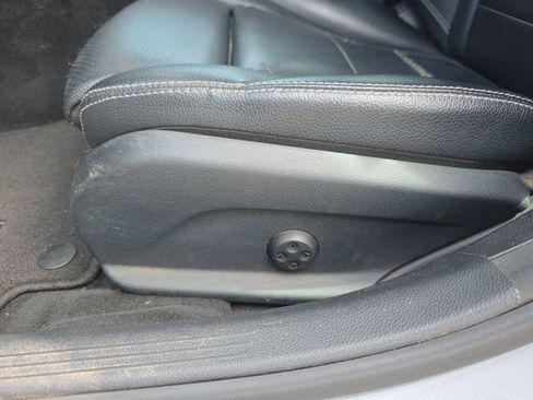 Used 2016 Mercedes-Benz C 300 4MATIC Sedan image 12
