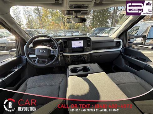 Used 2025 Ford F250 XLT AWD/4WD image 9