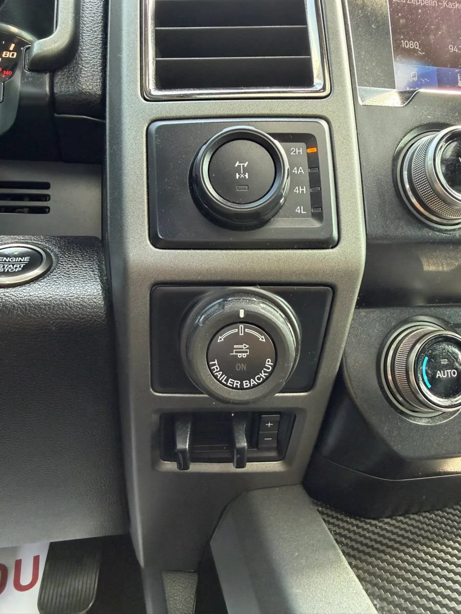 Used 2019 Ford F150 Raptor w/ Equipment Group 802A Luxury AWD/4WD image 23