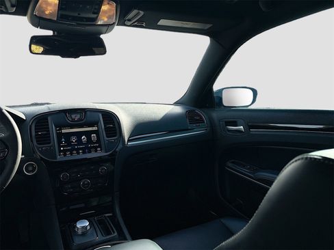 Used 2023 Chrysler 300 S w/ Comfort Group image 25