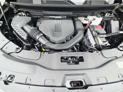 New 2026 Chevrolet Traverse LT w/ LPO, Floor Liner Package AWD/4WD image 12
