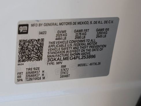 Used 2023 GMC Terrain SLE image 28