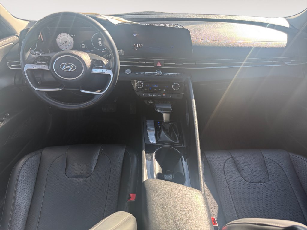 Used 2021 Hyundai Elantra Limited FWD image 10