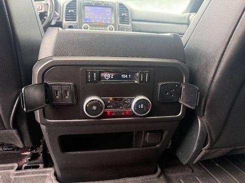 Used 2020 Ford Expedition Limited w/ Equipment Group 302A AWD/4WD image 16