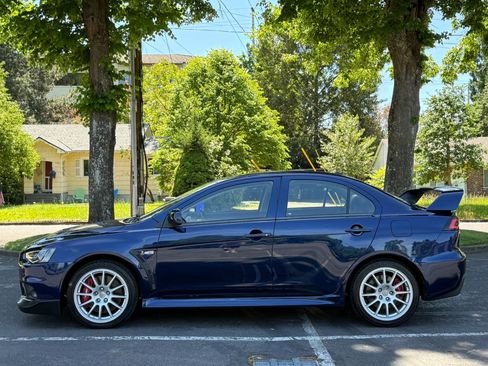 Used 2014 Mitsubishi Lancer Evolution GSR AWD/4WD image 2