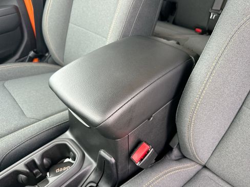 New 2025 Jeep Wrangler Unlimited Sport AWD/4WD image 21
