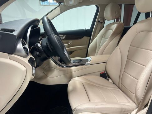 Certified 2022 Mercedes-Benz GLC 300 4MATIC image 20