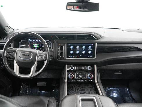 Used 2021 GMC Yukon Denali AWD/4WD image 19