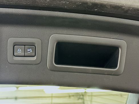 Used 2024 MAZDA CX-90 3.3 Turbo w/ Preferred Plus image 33