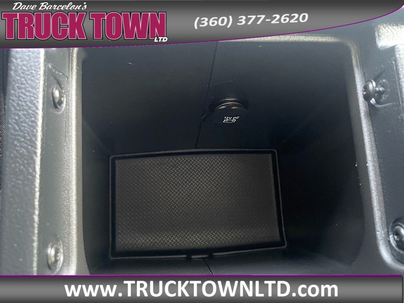 Used 2015 Jeep Wrangler Unlimited Sport w/ Max Tow Package AWD/4WD image 29