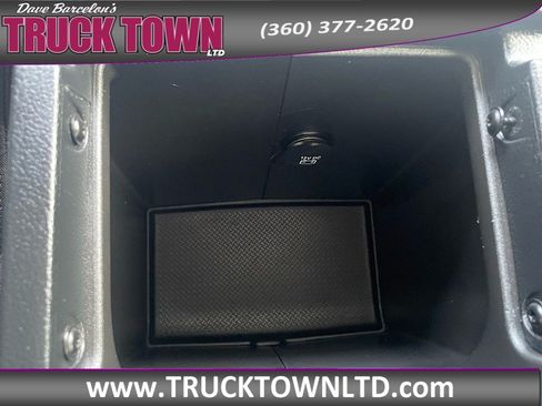 Used 2015 Jeep Wrangler Unlimited Sport w/ Max Tow Package AWD/4WD image 29