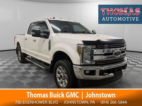 Used 2019 Ford F250 Lariat w/ Chrome Package image 1