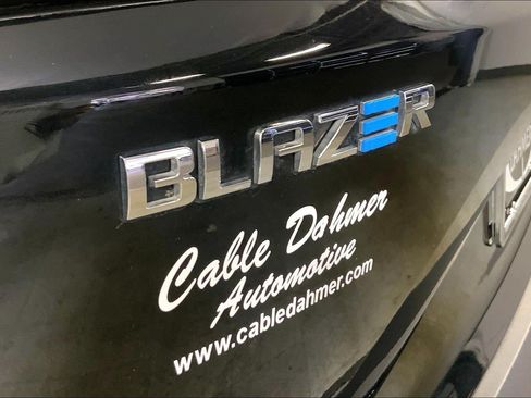 Used 2024 Chevrolet Blazer EV LT AWD/4WD image 8