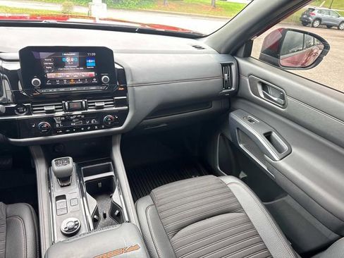 Certified 2025 Nissan Pathfinder Rock Creek AWD/4WD image 21