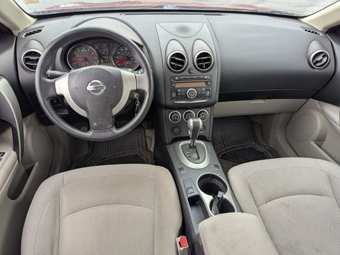 Used 2014 Nissan Rogue S FWD image 26