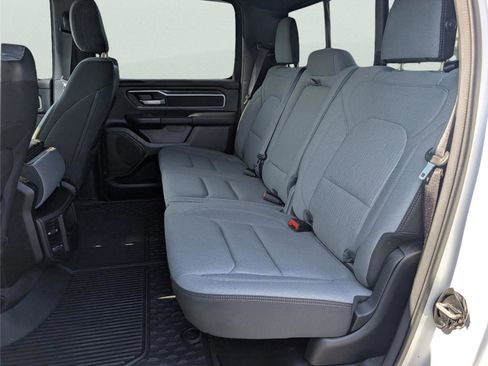 Used 2023 RAM 1500 Big Horn AWD/4WD image 32