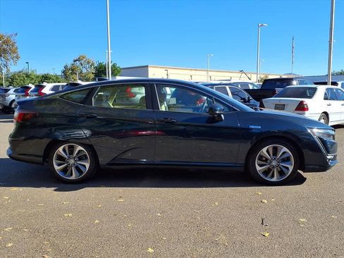 Certified 2018 Honda Clarity Touring image 4