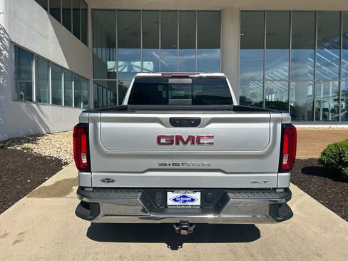 Used 2022 GMC Sierra 1500 SLT w/ SLT Convenience Package AWD/4WD image 6
