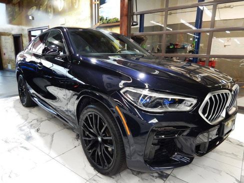 Used 2023 BMW X6 xDrive40i w/ M Sport Package image 1