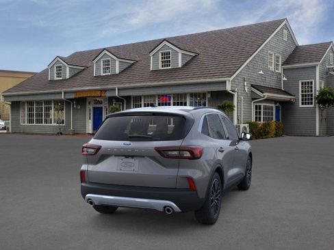 New 2025 Ford Escape SE image 31