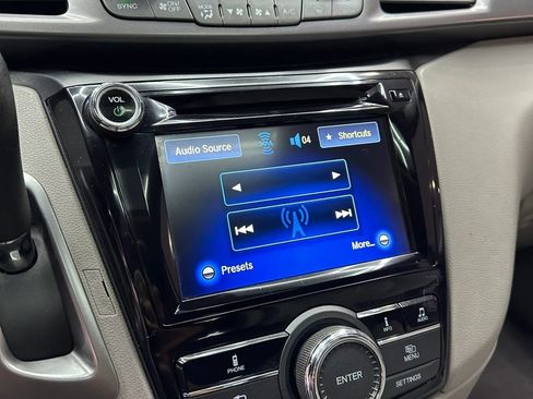 Used 2014 Honda Odyssey EX-L image 16