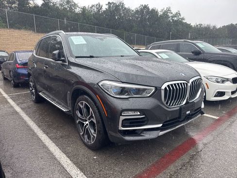 Used 2020 BMW X5 xDrive40i w/ Executive Package image 2