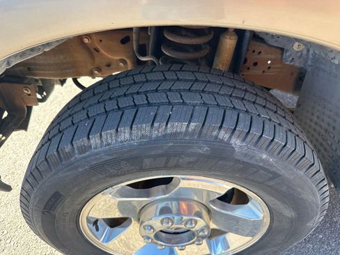 Used 2006 Ford F250 Lariat image 20