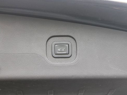 Used 2014 Chevrolet Equinox LTZ FWD image 14