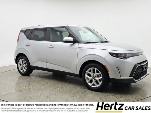Used 2025 Kia Soul LX w/ LX Technology Package image 1