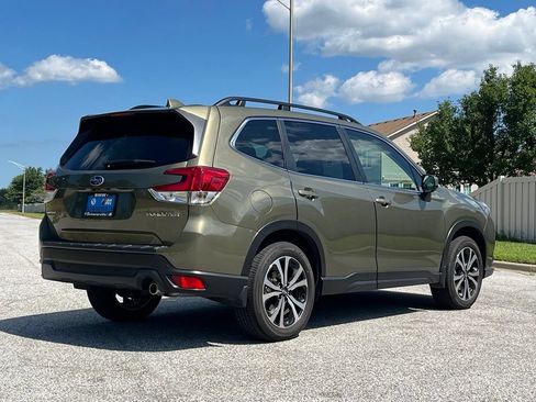 Used 2022 Subaru Forester Limited w/ Popular Package #3 AWD/4WD image 7
