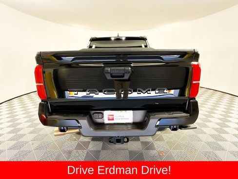 Certified 2025 Toyota Tacoma TRD Sport RWD image 21